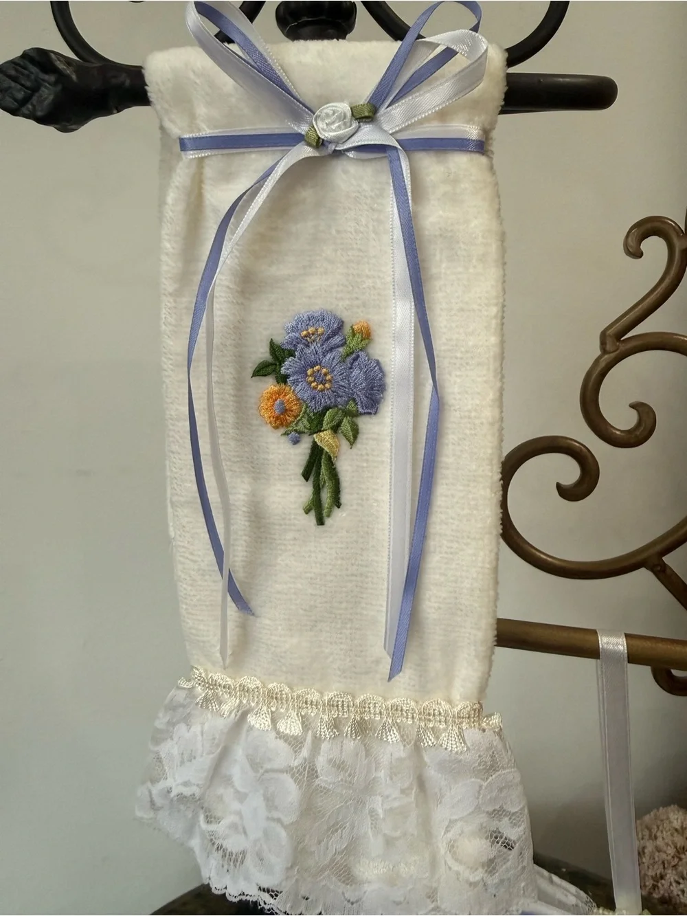 💐 Hand Crafted White Hand Towel & Spare Toilet Paper Holder with Lace Trim 💐